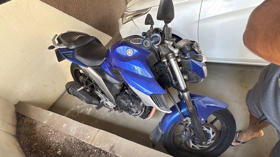YAMAHA FZ25 FAZER ABS 